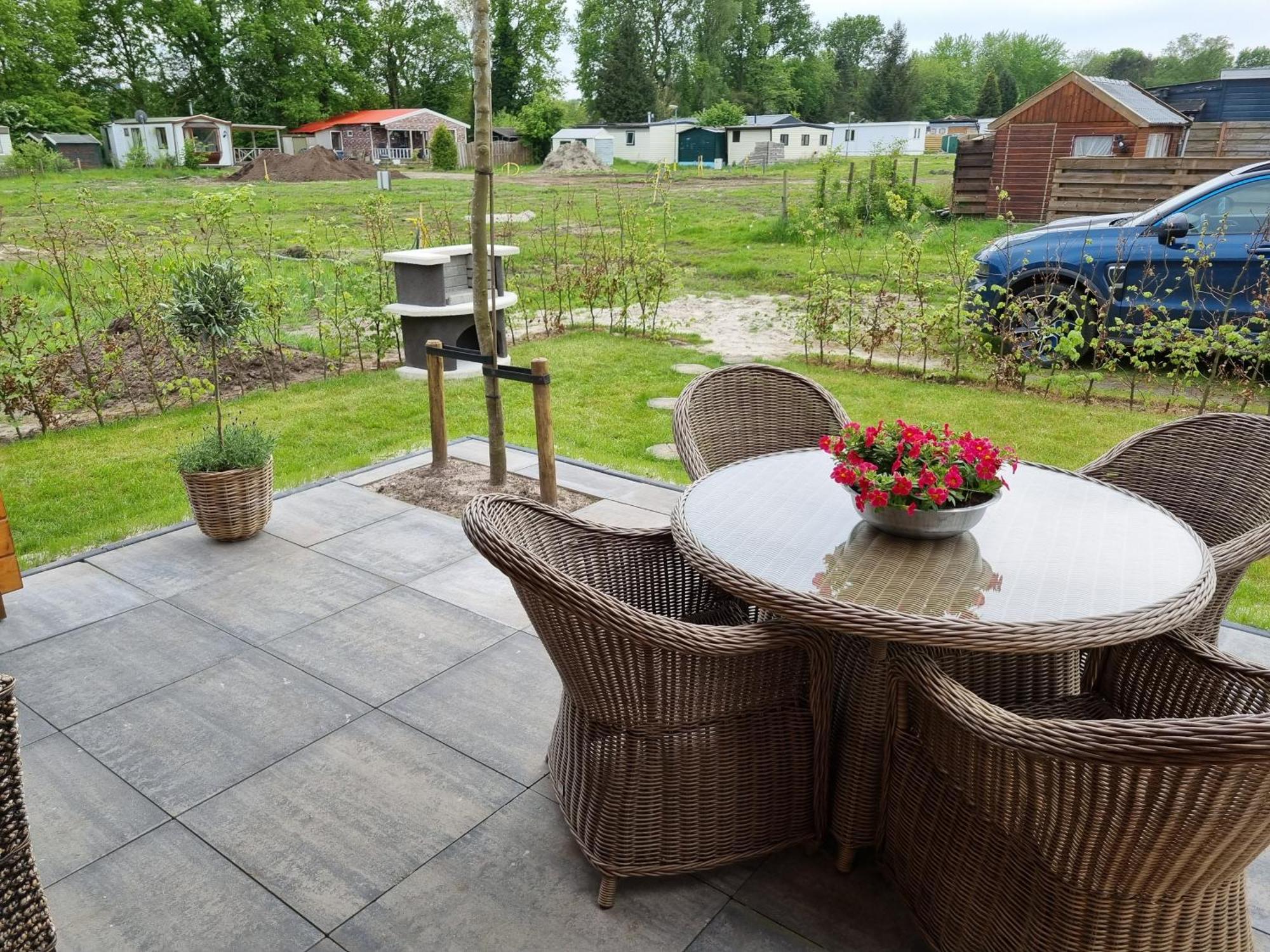 Nieuw - Luxe Blokhut Chalet In Bosrijke Omgeving Anloo Exteriér fotografie