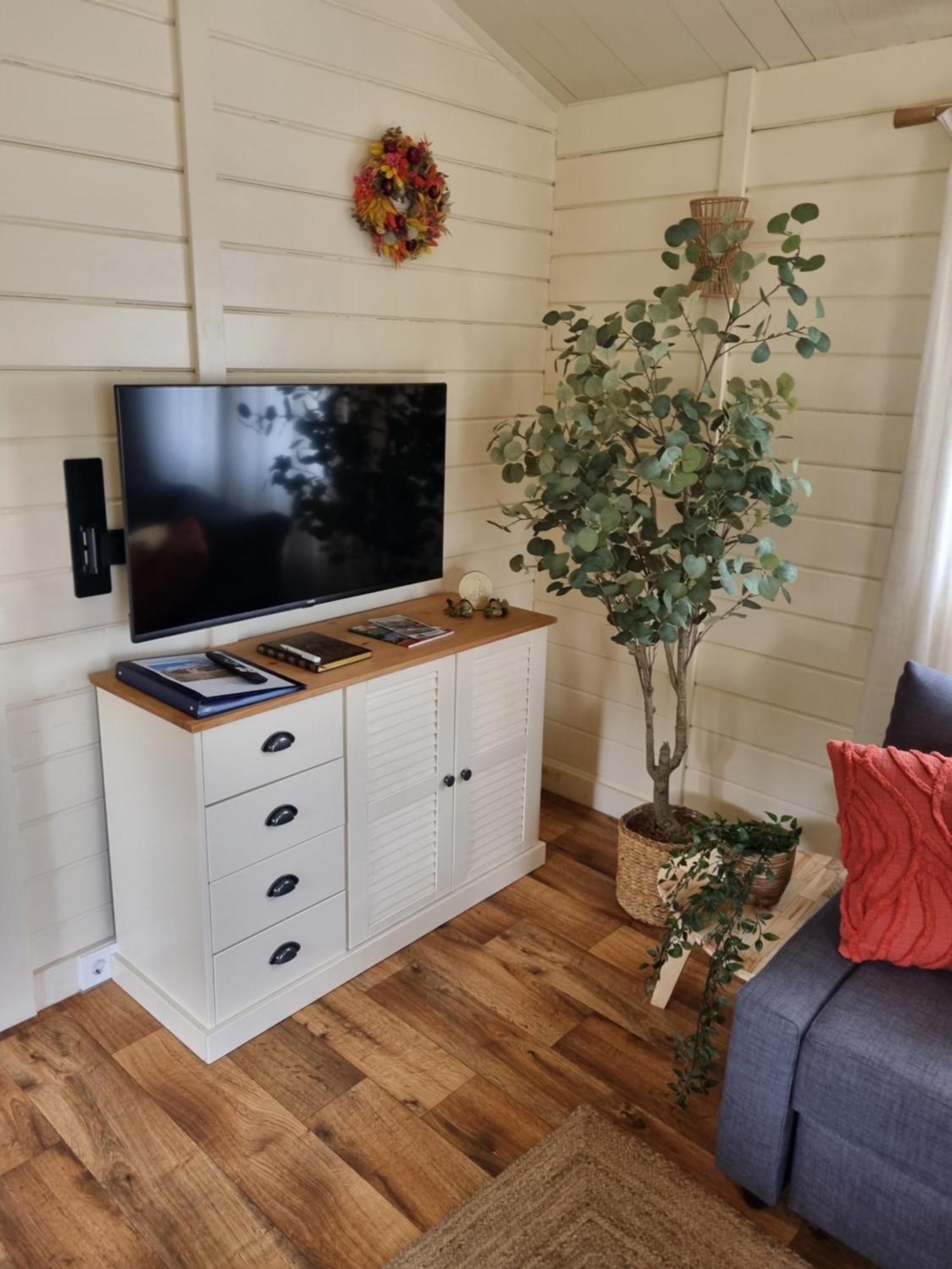 Nieuw - Luxe Blokhut Chalet In Bosrijke Omgeving Anloo Exteriér fotografie
